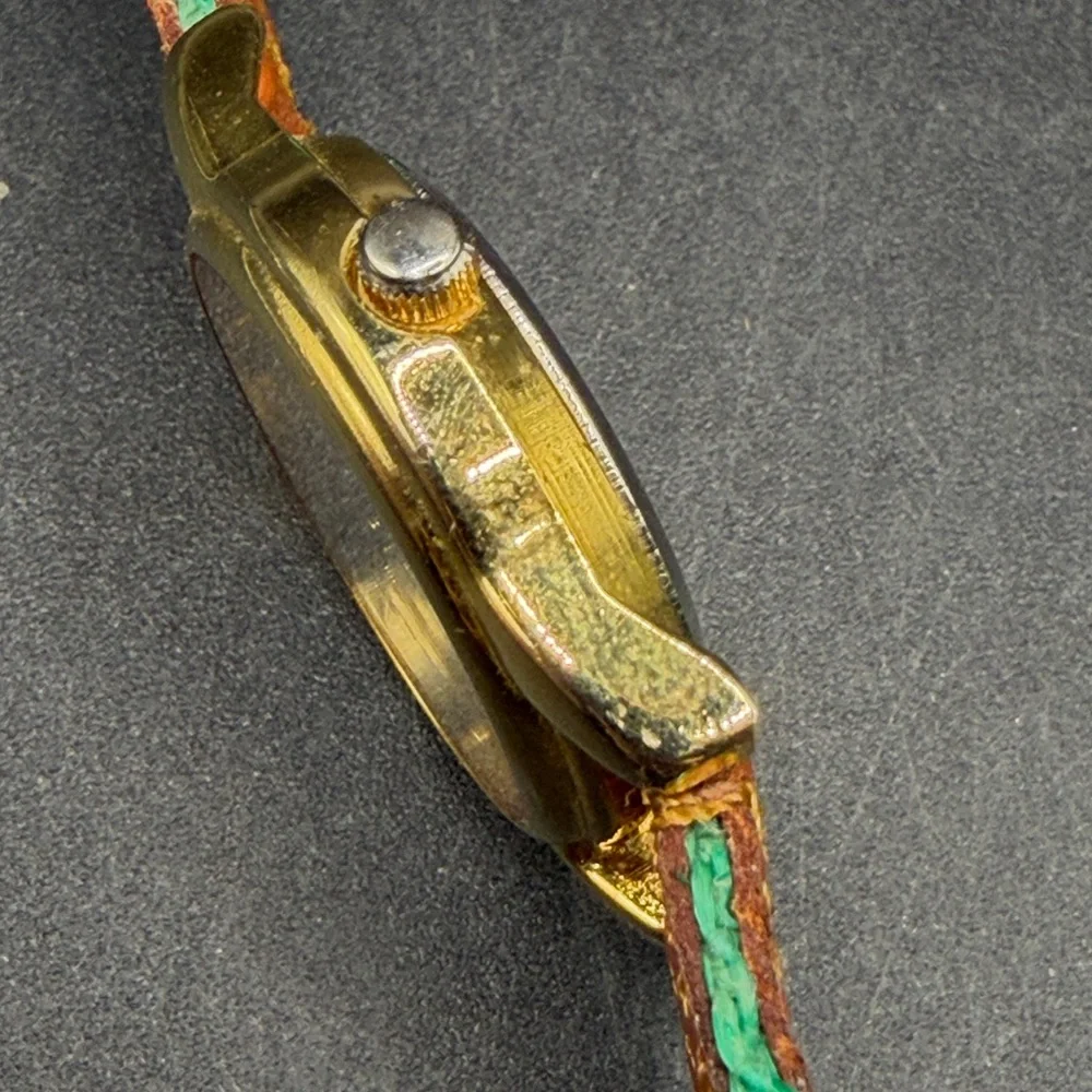 Vintage On Time Goldtone Pinnochio & Dog Watch Green Fabric Band Untested